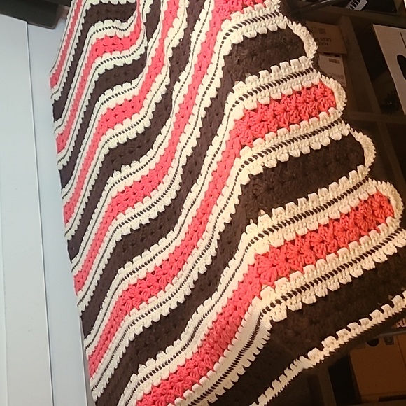 Beautiful 54" x 76" Handmade Crochet Brown/Cream/Pink Afghan - Picture 2 of 3